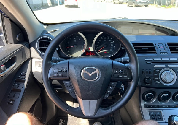 Mazda 3 cena 23950 przebieg: 192000, rok produkcji 2011 z Kędzierzyn-Koźle małe 301